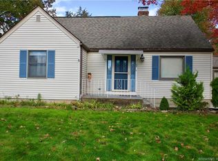 102 Ashland Ave, Newington, CT 06111