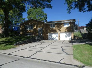 4530 Borman St, Omaha, NE 68157