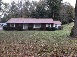 1533 Forsythia Cres, Charlotte, NC 28208