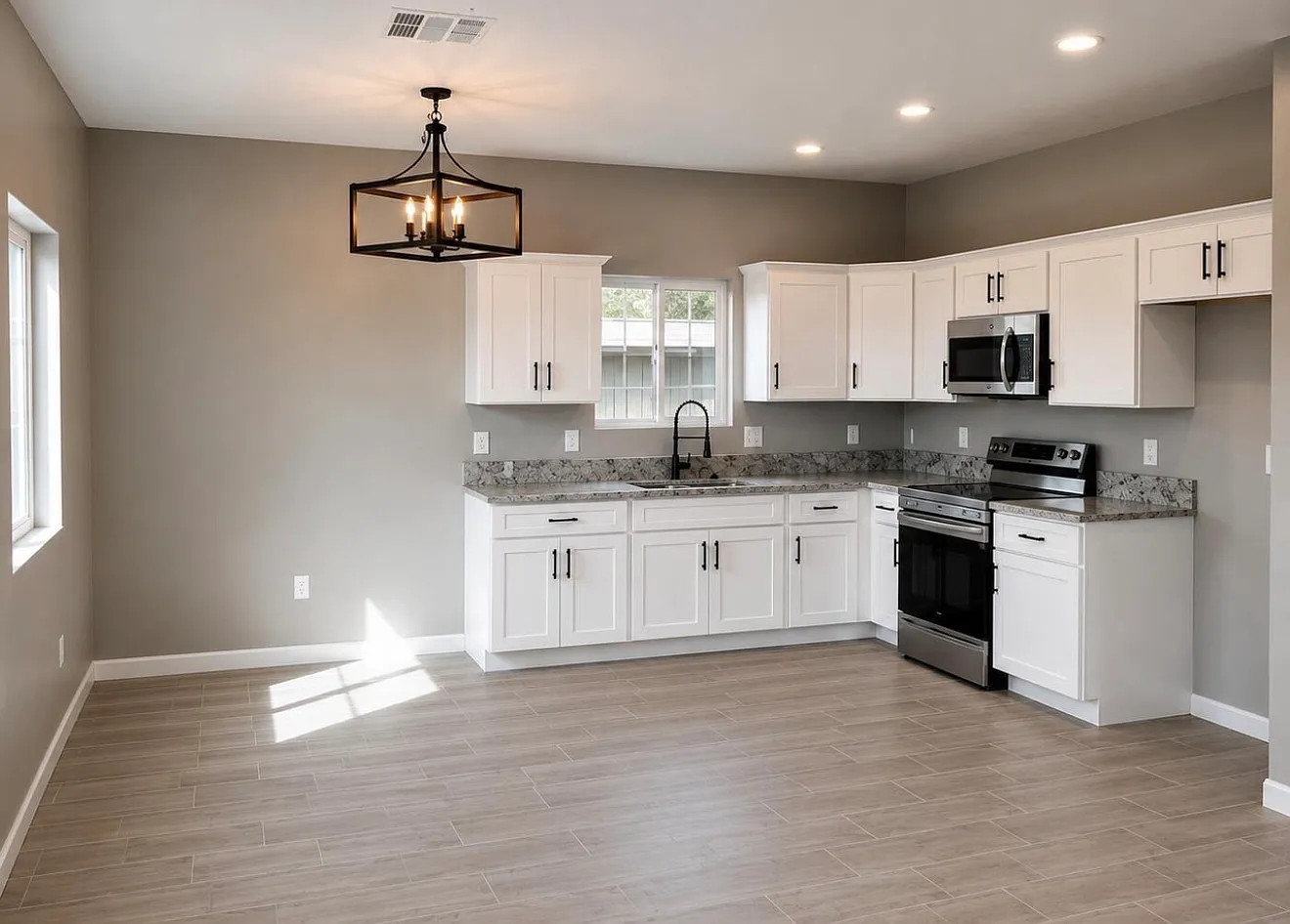 3 bed, 1100 sqft, $1,700 — Photo 2