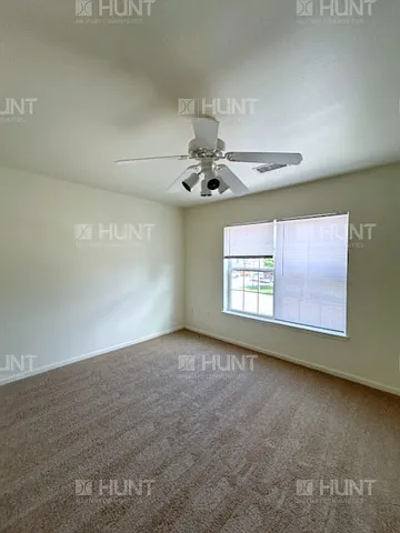4011 Hemlock Ct — Photo 5