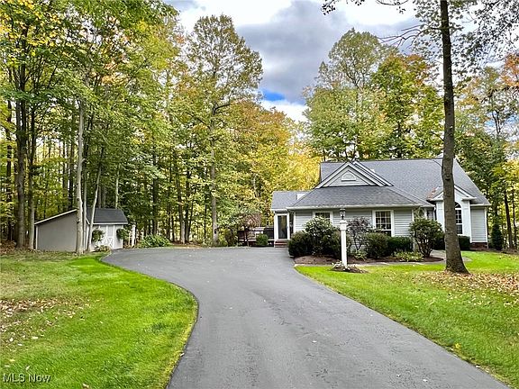 2nd image of 11800 Pinehurst Dr