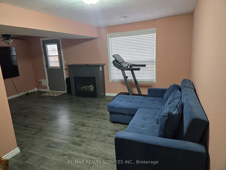 54 Green Valley Dr #32 — Photo 9