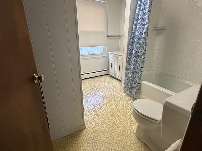 3065 Edgemont St — Photo 5
