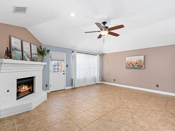 4th image of 5308 Ponder Pl