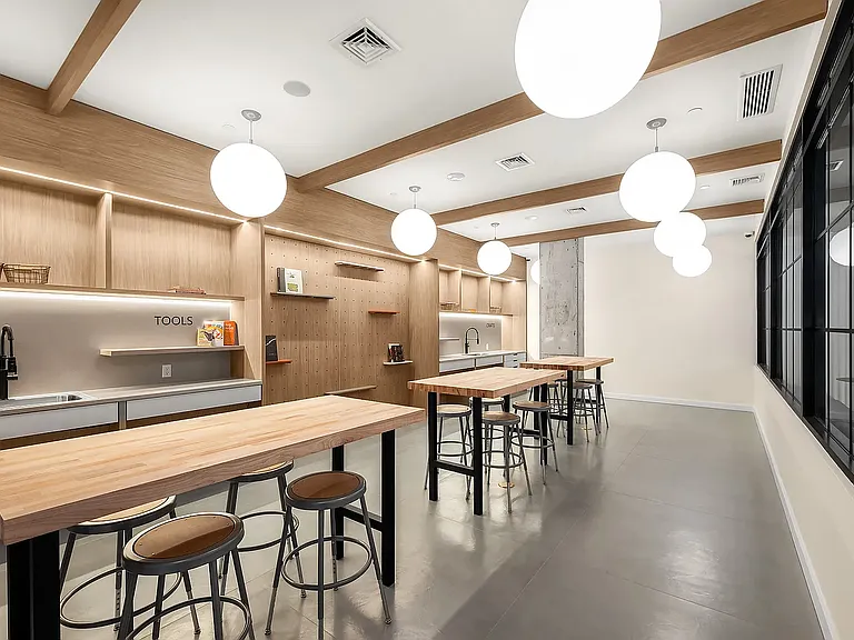 395 Carroll St #808 — Photo 11