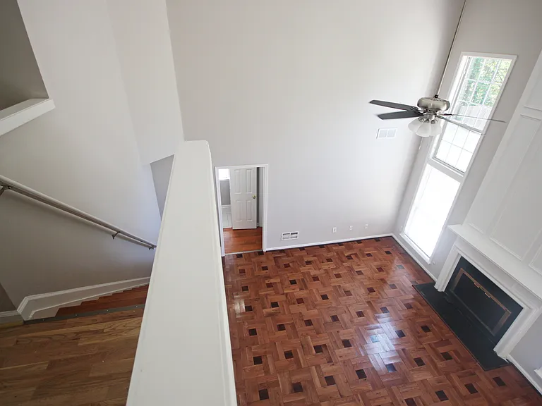 401 Bottesford Dr NW — Photo 33