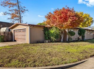 418 Bruce Ave, Rohnert Park, CA 94928