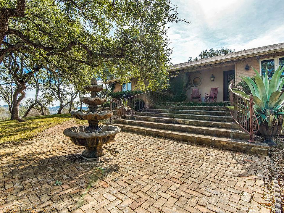 1st image of 7836 Summit Cir