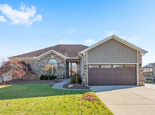 52574 Ravens Ln, Chesterfield, MI 48047