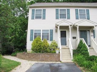 423 W Mulberry St, Kennett Square, PA 19348