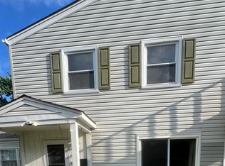 142 Ann Ct #1, Bartlett, IL 60103