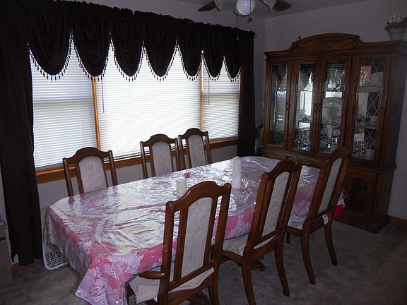 3rd image of 8424 S 83rd Ave
