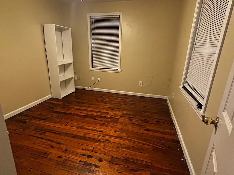5517 Wildair Dr — Photo 6