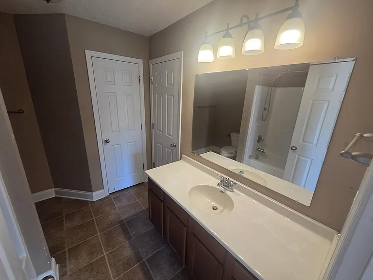 4636 Marcus Trl — Photo 28