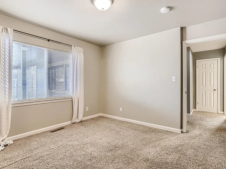 1090 Emporia St — Photo 14