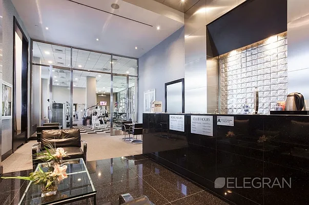 Sold by (Legacy) Elegran | media 11