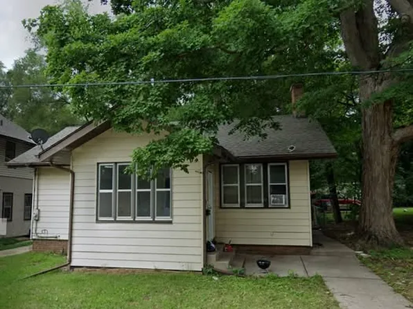 438 Orchard Park, Rockford, IL 61101