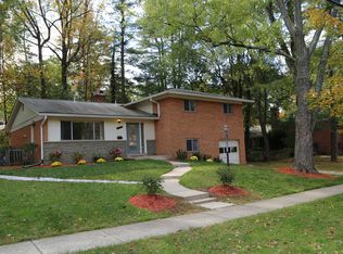 6614 Greyswood Rd, Bethesda, MD 20817