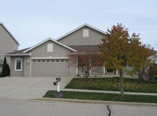 6815 154th Ave, Kenosha, WI 53144