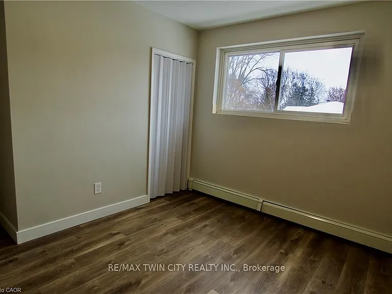 122 6th Ave #304 — Photo 13