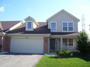 21430 Carlton St, Crest Hill, IL 60403