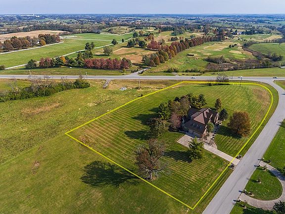 4th image of 1209 Country Heights Dr