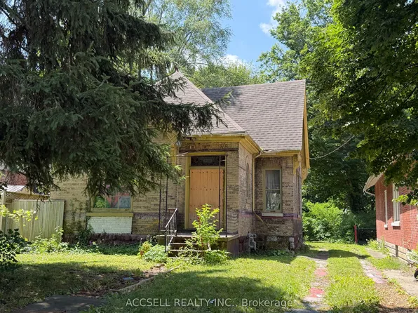 135 High St, London, ON N6C 4K3
