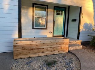 131 N Colbert St, Sherman, TX 75090