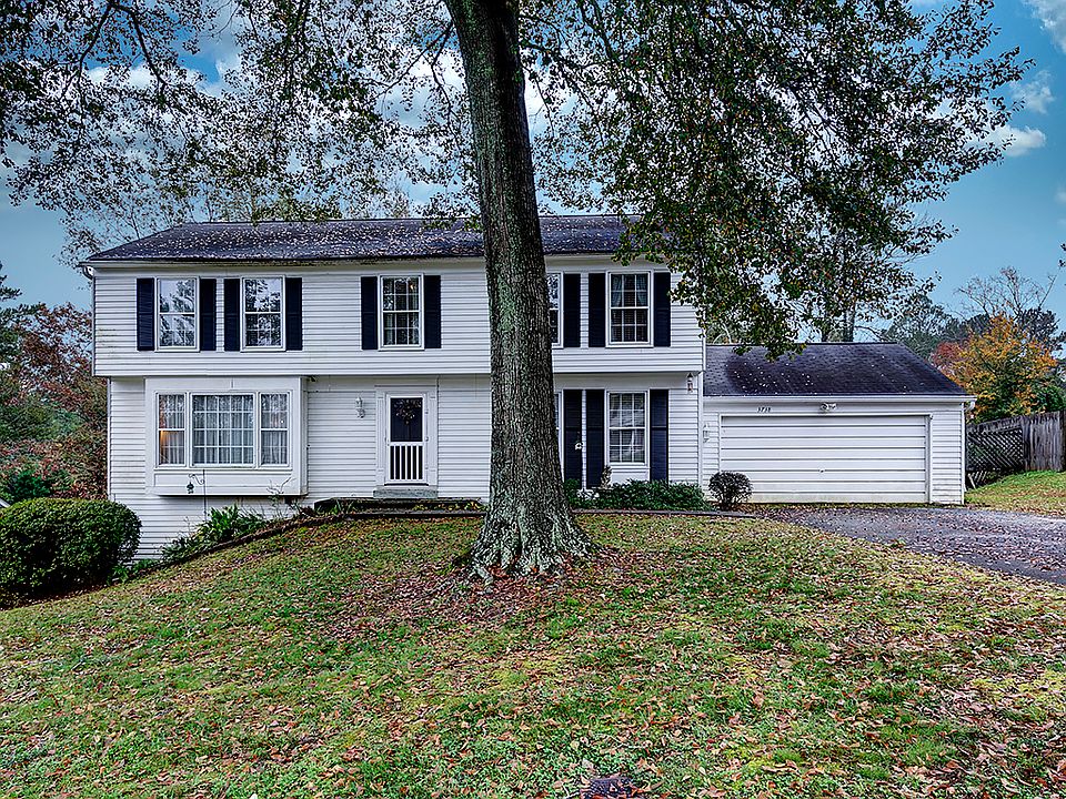 1st image of 3738 Fox Hills Dr SE