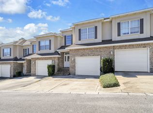 147 Big Oaks Ln, Niceville, FL 32578