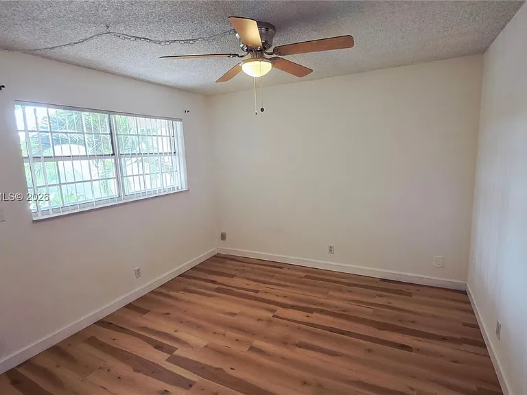 650 Tennis Club Dr #308 — Photo 23