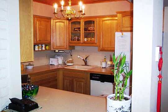 3rd image of 8960 Chatsworth Dr #8960