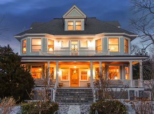 25 Larchmont Ave, Larchmont, NY 10538