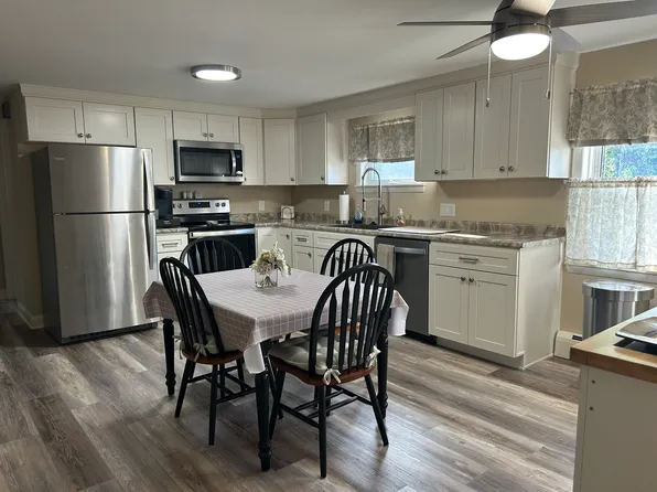 133 Leland Ave #2, Leominster, MA 01453