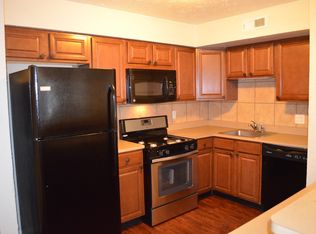 4461 Cushing Ln, Cleveland, OH 44143