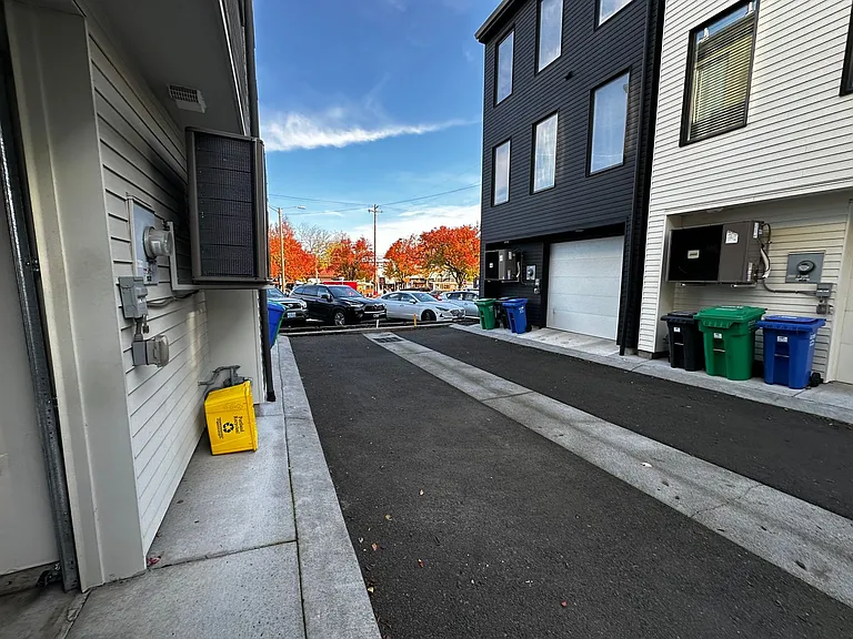 6642 SE 16th Ave — Photo 11