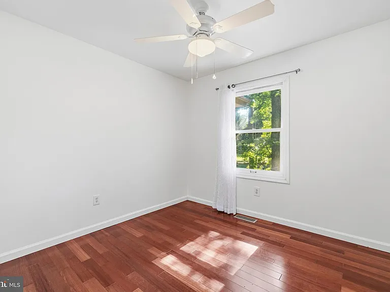 301 Wicomico Rd — Photo 15