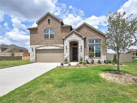 2nd image of 2952 Lucia Ct