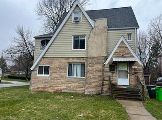 1550 Genesee Rd, South Euclid, OH 44121
