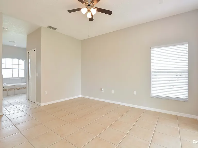 139 Brixham Ct — Photo 9