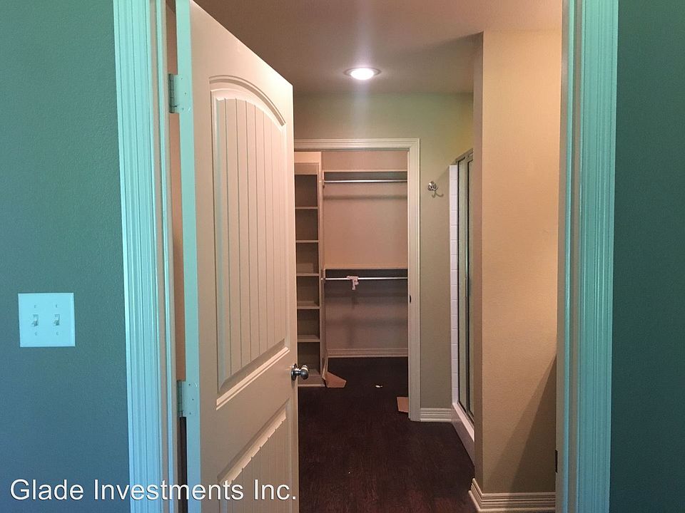 1st image of 2666 Lori Ln