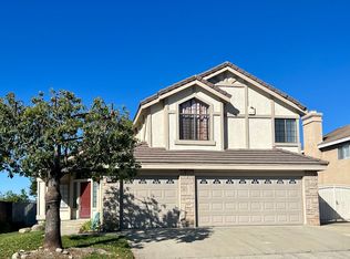 2313 Meadowglen Way, Upland, CA 91784