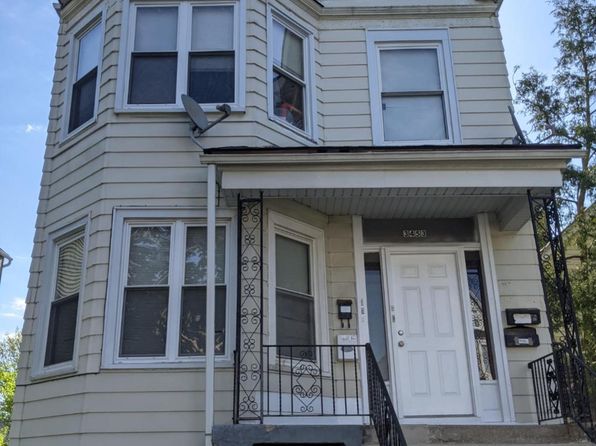 3453 N Lowell Ave #4