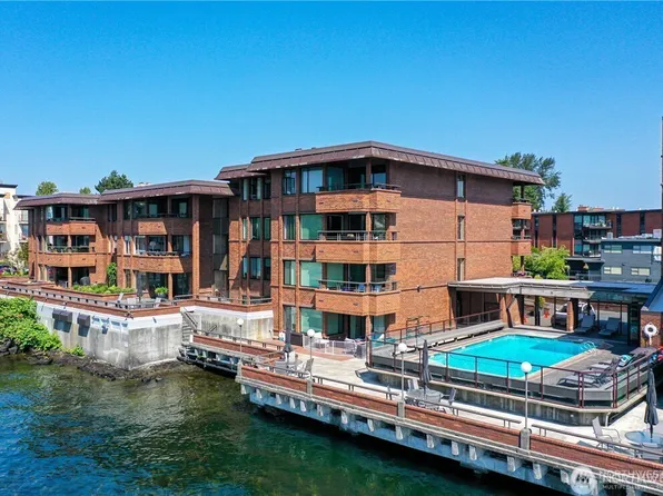 2330 43rd Avenue E #402B, Seattle, WA 98112