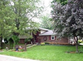 1220 Washington St, Pecatonica, IL 61063