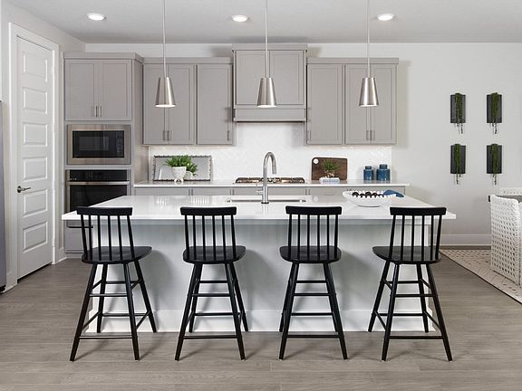 Poppy Model Home - Luxury Kitchen