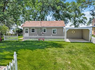 15115 Old Lake Rd, Paynesville, MN 56362