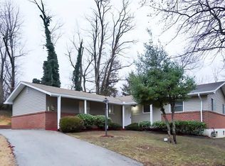 738 Larkin Ave, Saint Louis, MO
