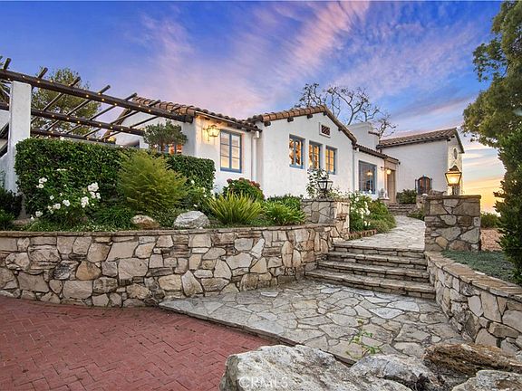 881 Via Del Monte, Palos Verdes Estates, CA 90274 | MLS #PV23183214 ...